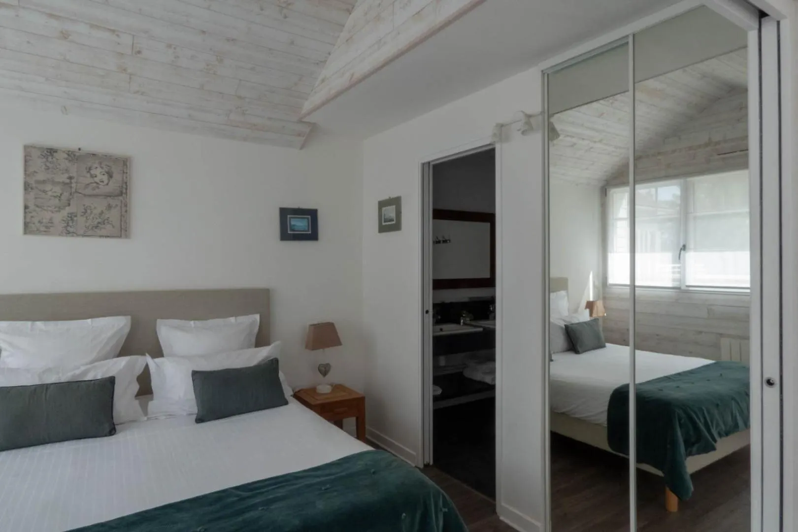 ***  Hotel La Villa Bel Ange Saint-Philibert  Francia